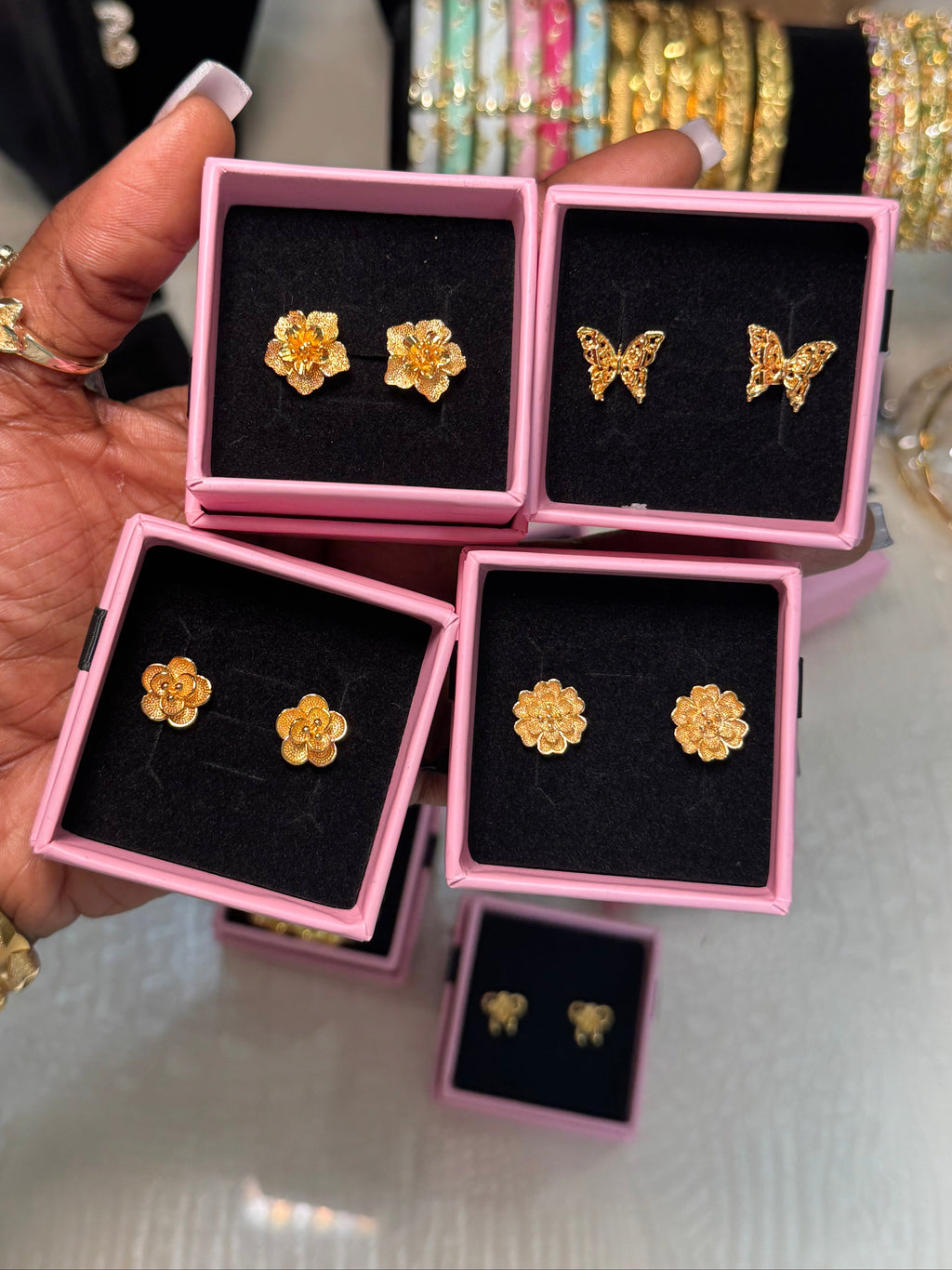 24K STUDS