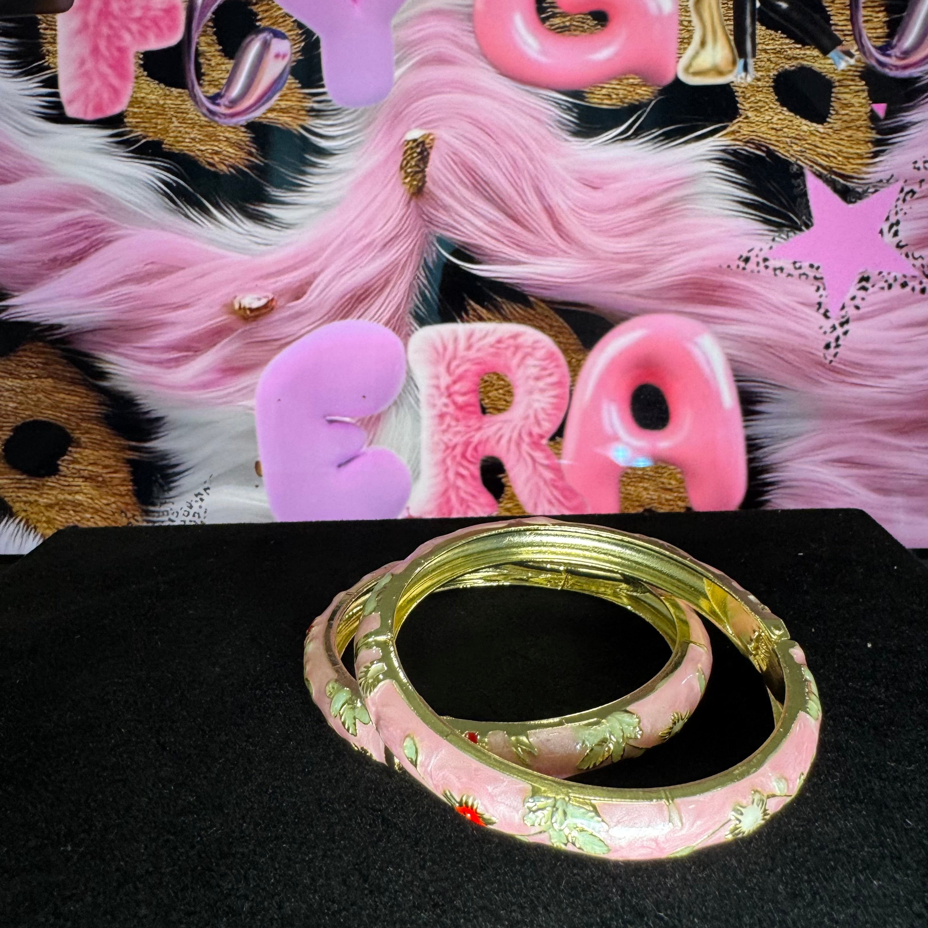 GLD ENAMEL BANGLES