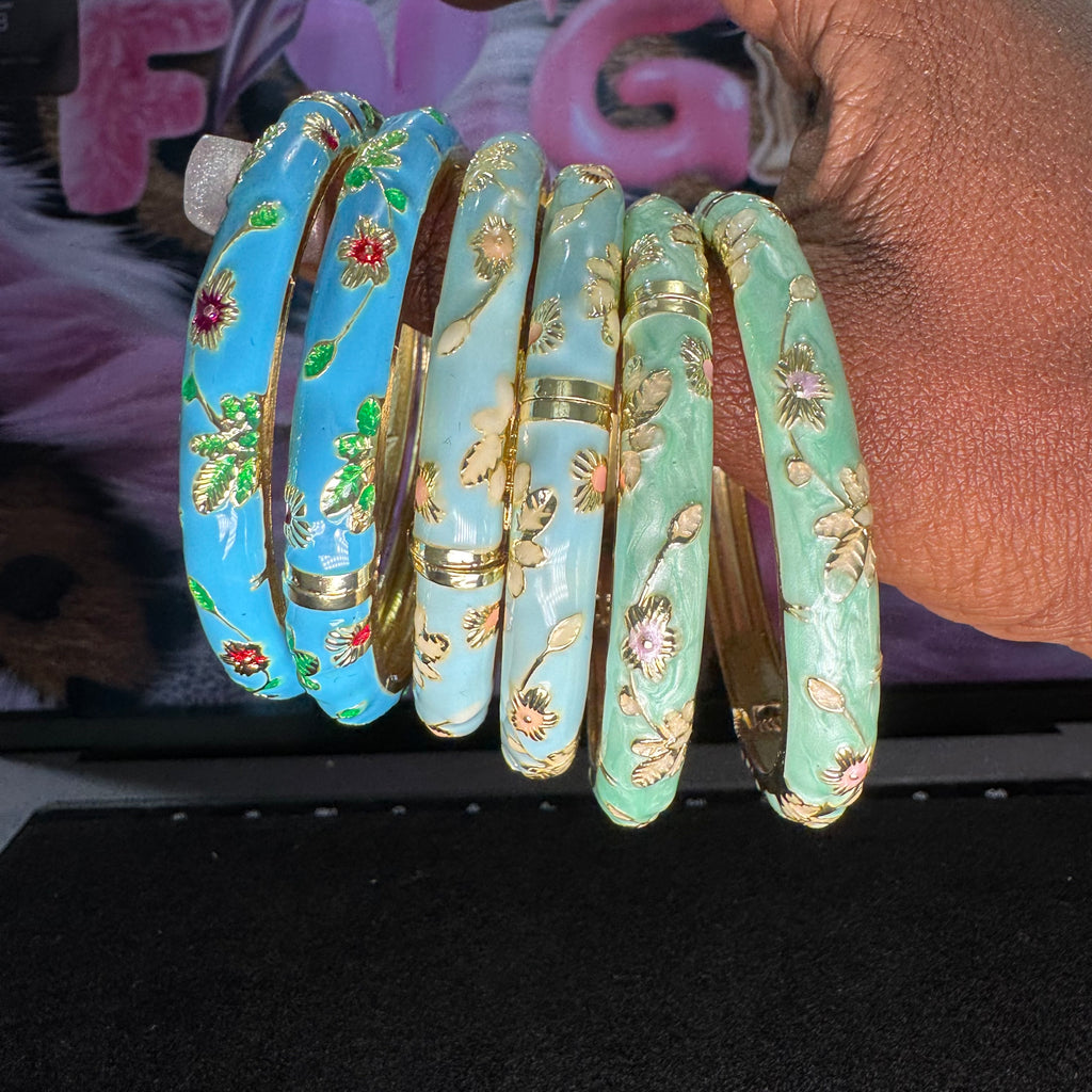 GLD ENAMEL BANGLES
