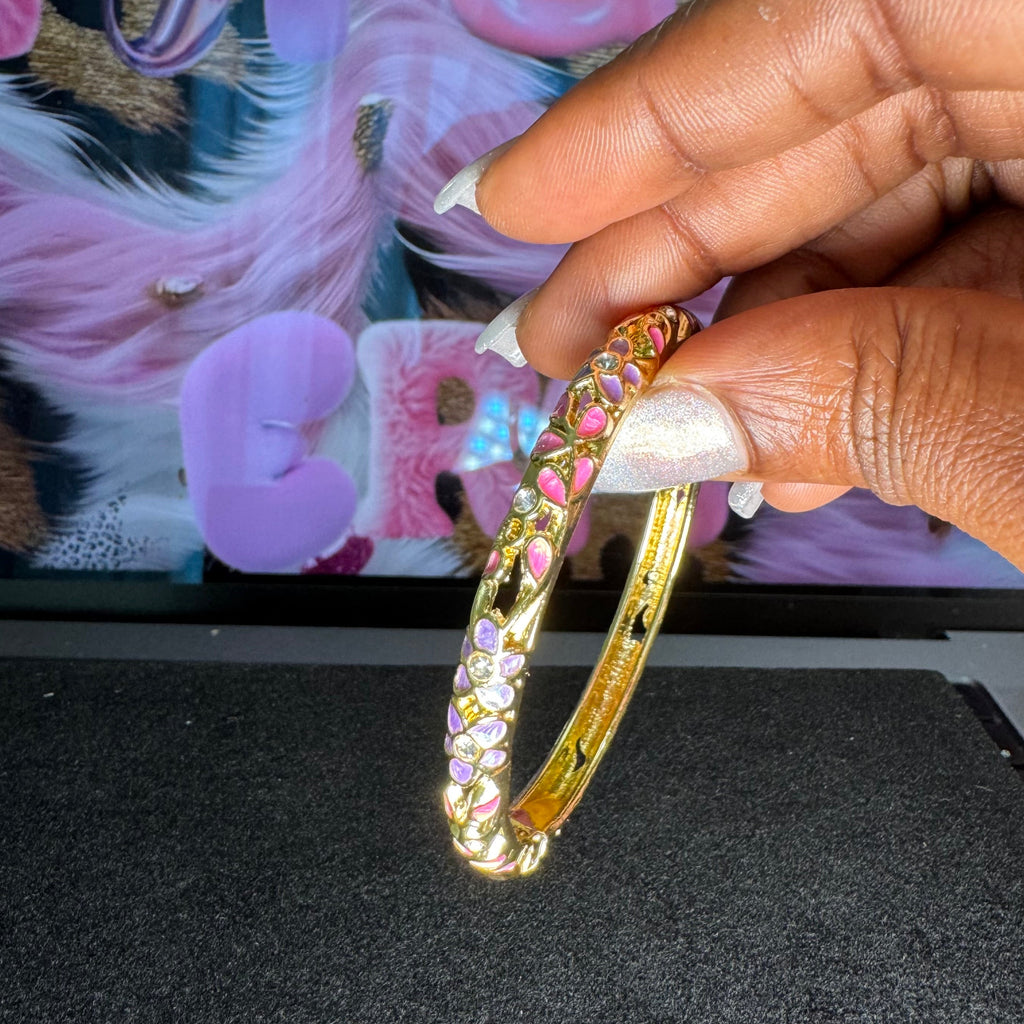 GOLD FLEUR BANGLES